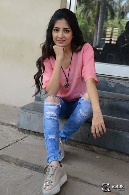 Poonam-Kaur-at-Attack-Movie-Audio-Launch